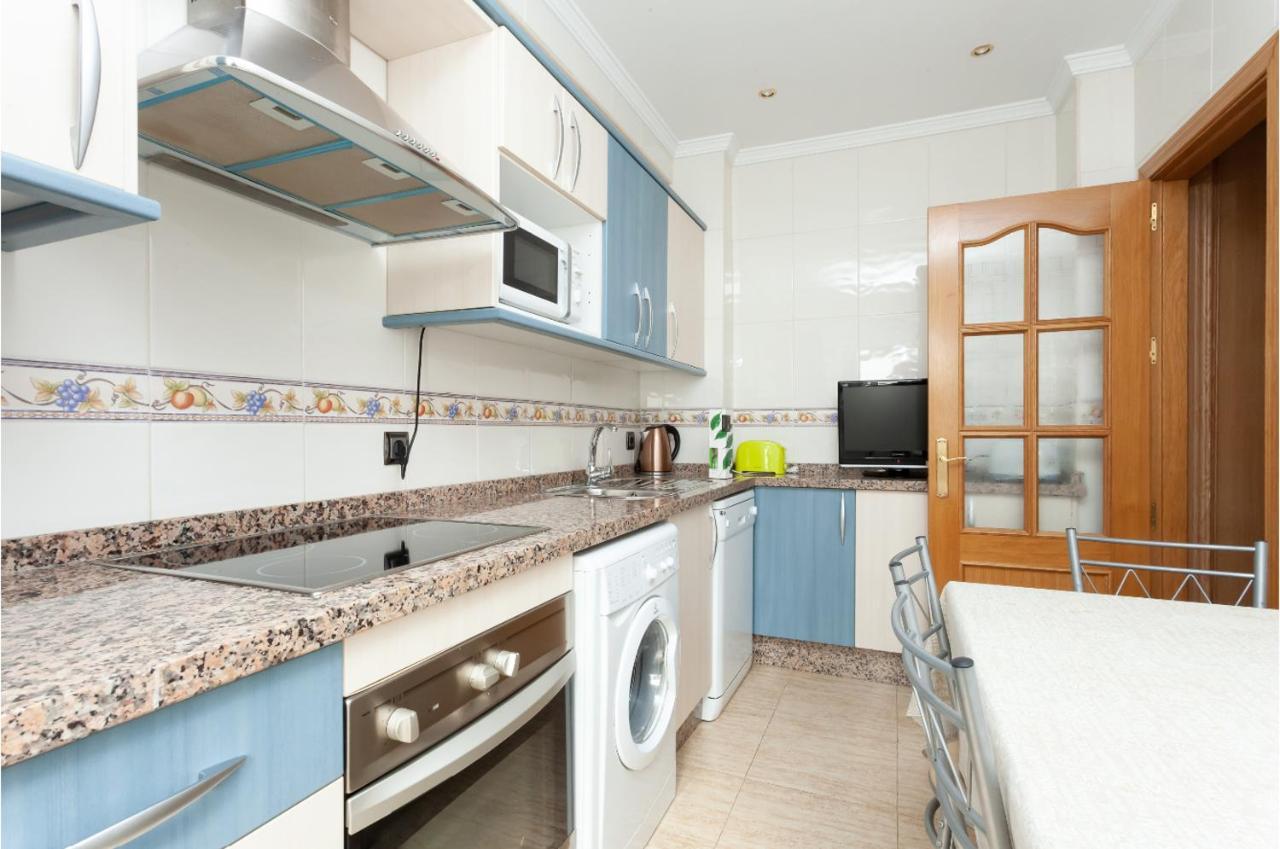 Nicemalaga Junto Al Centro Familias Grupos 7hab Apartament